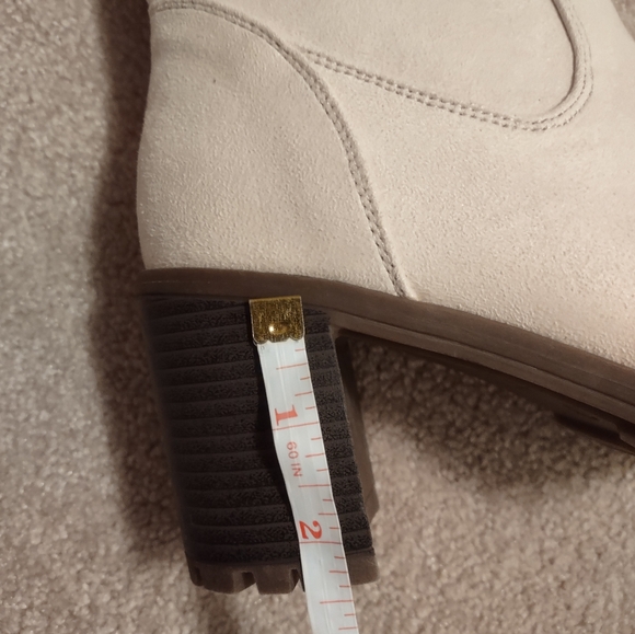 ZBY women's boots size 8us - Picture 6 of 7